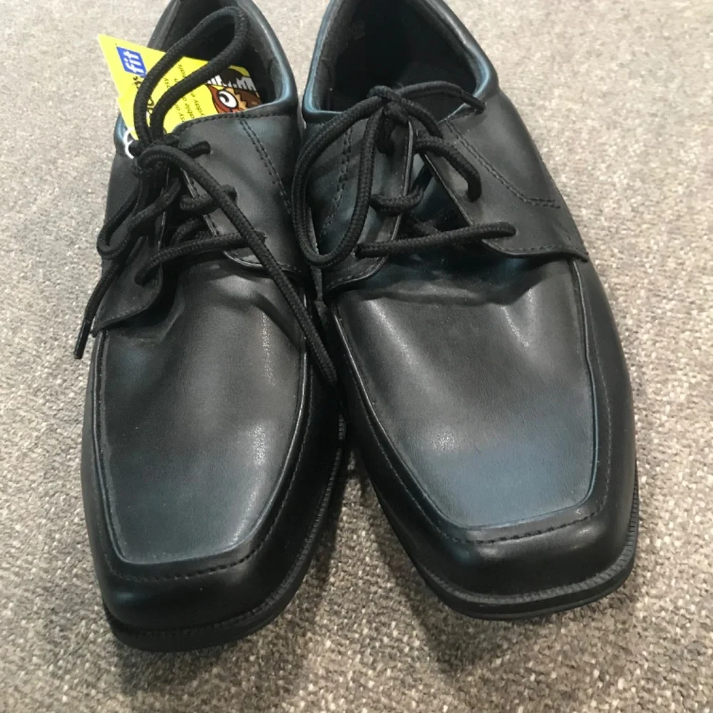 🌻NWT Formal Shoes